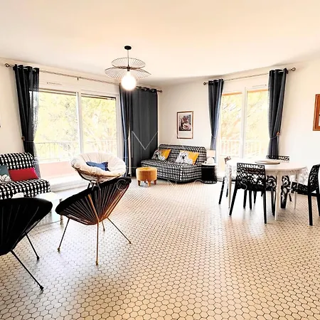 Appartement Résidence Les Pins, Balcon, Parking, Clim - Palmazur *