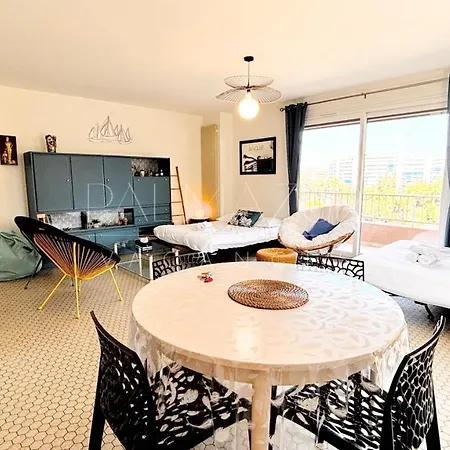 Apartment Les Pins, Balcon, Parking, Clim - Palmazur *