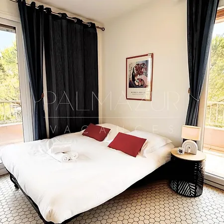 Les Pins, Balcon, Parking, Clim - Palmazur Mandelieu