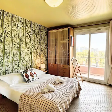 Apartment Les Pins, Balcon, Parking, Clim - Palmazur
